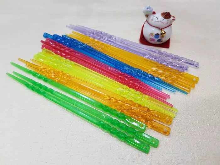 Pas masih kecil kalau ngaji punya ginian lebih dari 2, biar bisa ganti-ganti hehe.

Kalau dikotaku namanya duding
Dikota kalian namanya apa??