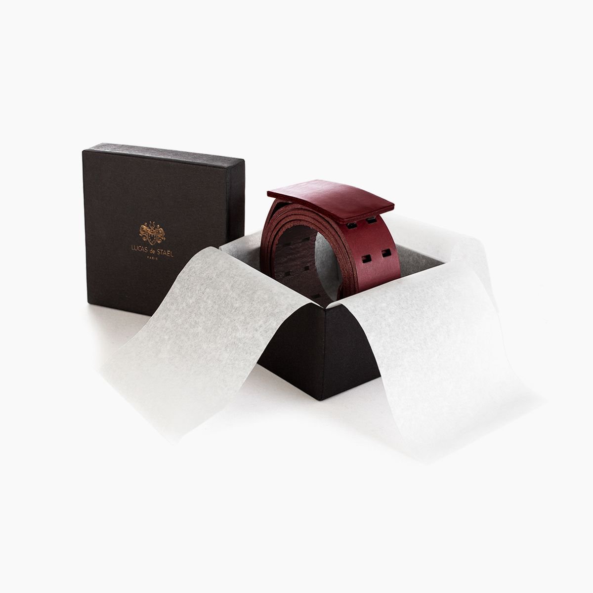 Our handmade genuine cow leather belts are the perfect gift for your fav people 😎