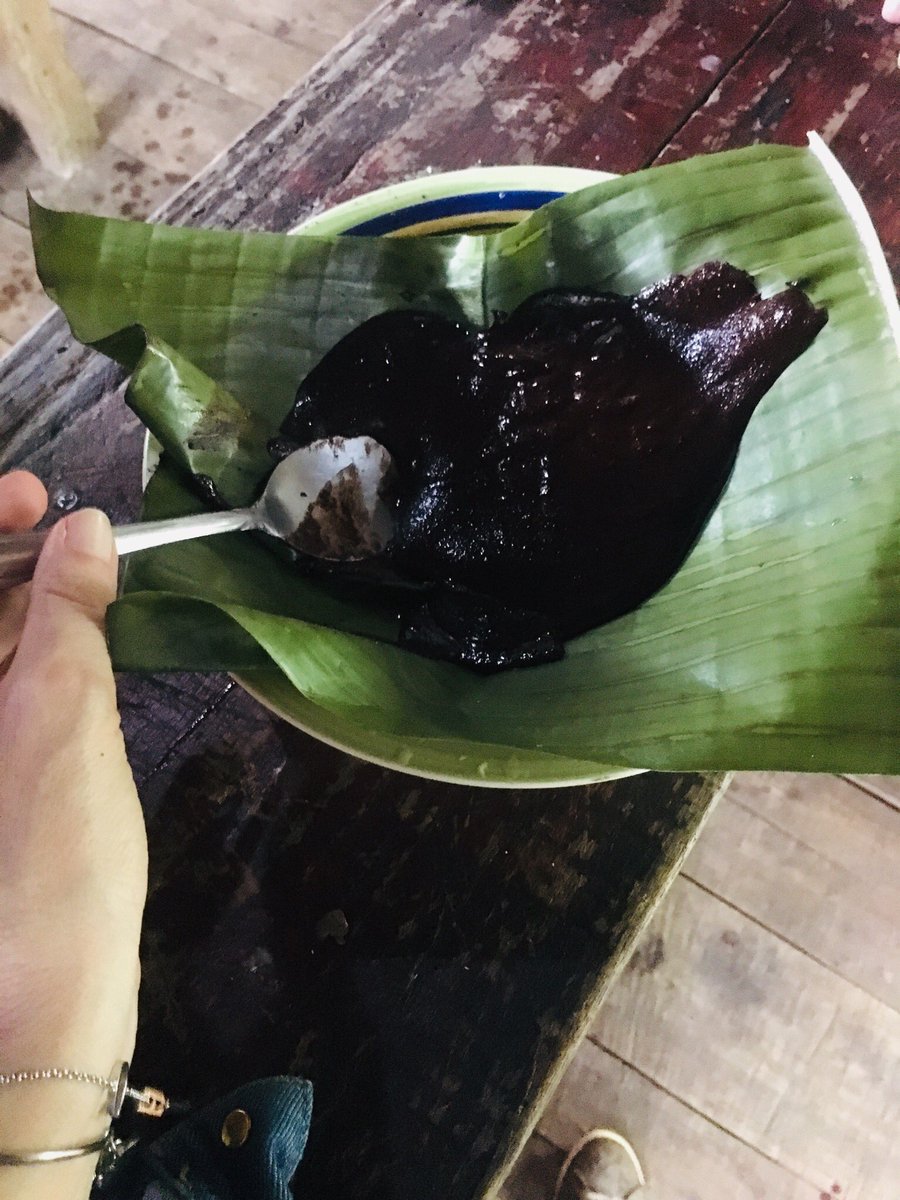 IsaGrassano's tweet photo. qualche ora tra i Bribri, una popolazione indigena che abita al di là della Cordigliera di Talamanca, in #CostaRica.
stare a contatto con questa gente semplice dà una carica di energia
#VisitCentroamerica #MakeMeFeelAlive #YourNextDestination #puravida #presstour https://t.co/Bbss8wzFIM