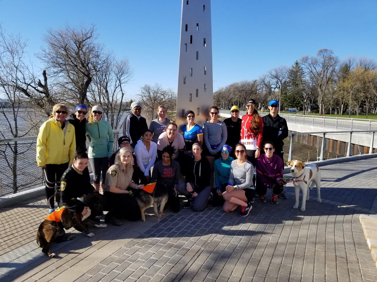 OH MY DOGGOS. 🐶 
A magical evening featuring two pups, Jazz + Zeus, from @wpgpoundpups ❤
We all left feeling warm and fuzzy inside 🤗 Both doggos are available for adoption now!

Thank you @wpgpoundpups 👏 and thank you <a href="/680CJOB/">680 CJOB</a> for having us on air  yesterday 🙌
#Winnipeg