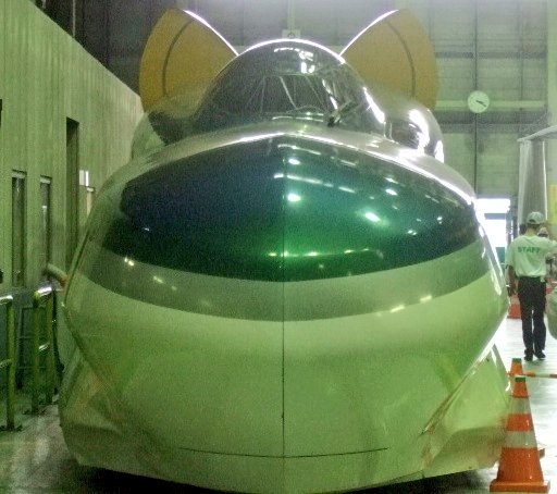 G3YXbKpR9ppdYVY's tweet image. ひとりごと ３

JR東日本の新型試験車『ALFA-X』

他の新幹線と比較しても、その形の凄さが解る

この試験車の挑む世界が、他の車両とは別次元にある証だ

400kmに挑む #ALFAX
360kmに挑む #N700S
360kmに挑んだ #Fastech
320kmが日常の #E5系

※ ALFA-X画像は『乗りものニュース』から。他は筆者撮影