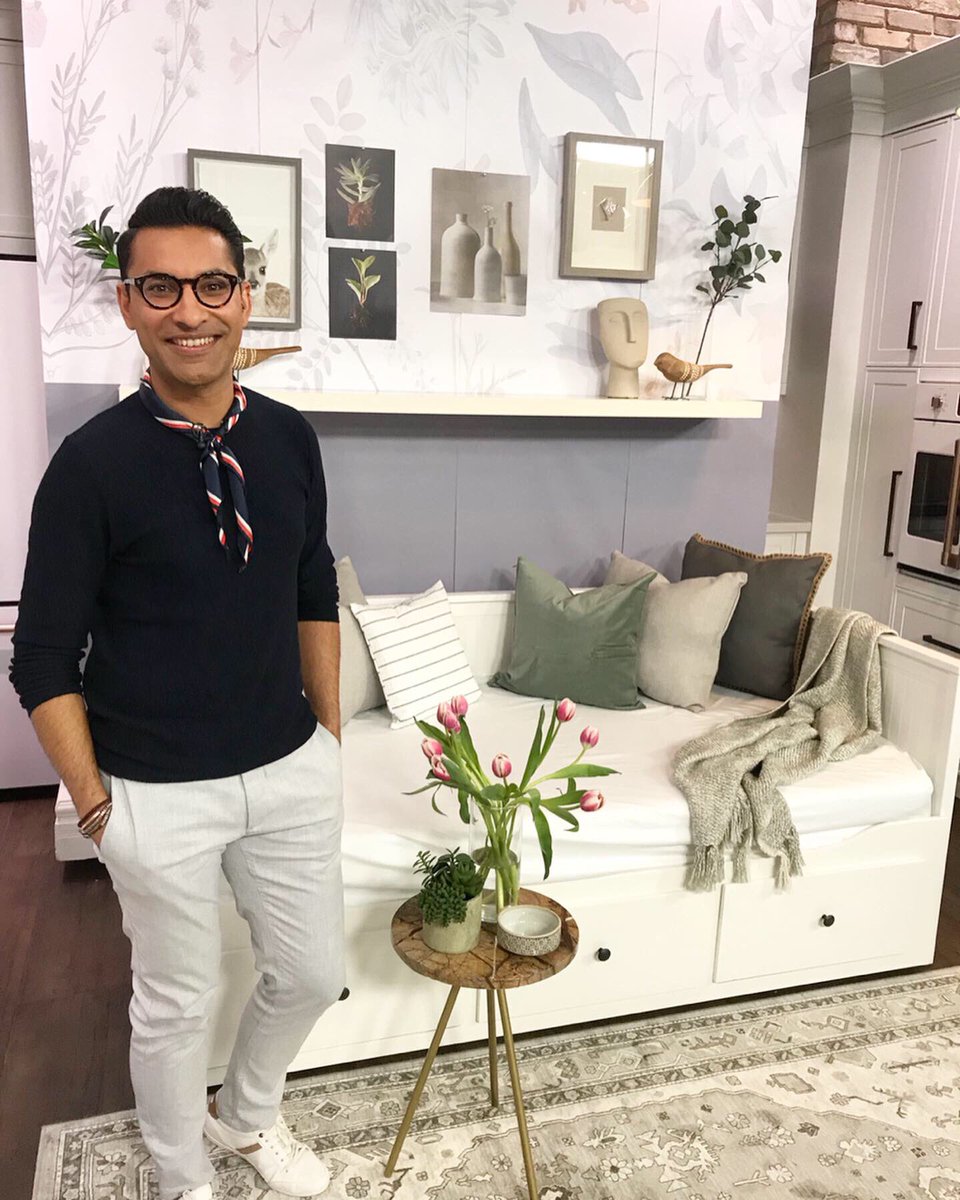 Designs_AV's tweet photo. TV Vibes. Today on @themarilyndenisshow, Aly talked about how to make your guest room multifunctional and stylish with a #PrairieModern look. It’s all about subtle florals, a soft and neutral colour palette, injections of warm wood tones, and lots of textures! https://t.co/E43WMpWidg