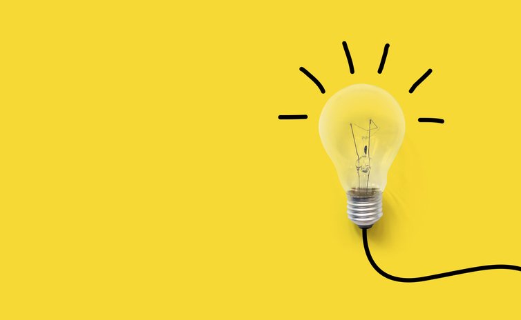 SHRM's tweet photo. In "HR Adventures in Wonderland – Inspiring Creativity and Innovation in your Workplace" Ross Smith gives 3 lessons we can learn from dear Alice’s adventures to bring into the workplace. https://t.co/lPKP1qLcf8 https://t.co/d9me7s3r74