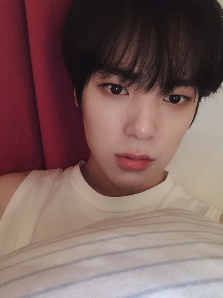 OfficialMONSTAX's tweet image. [#민혁] 몬베베짱은 몇번? 시험문제는 싫어도 민혁문제는 언제라 #도사랑해여