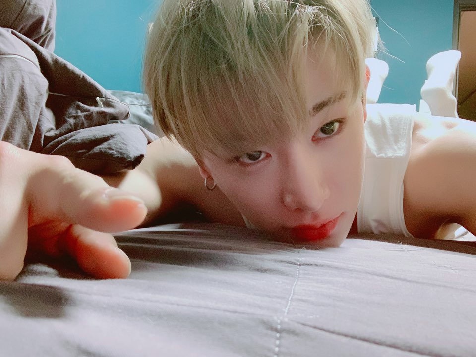 OfficialMONSTAX's tweet image. [#원호] 침뒹침뒹 #말랑말랑