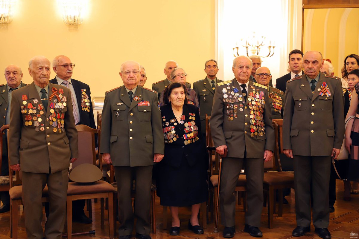 MFAofArmenia's tweet image. FM @ZMnatsakanyan: "The invaluable experience of unity and mutual assistance obliges us to hold together the bonds of friendship and continue our common efforts aimed at ensuring peace and security, well-being and prosperity of our peoples."