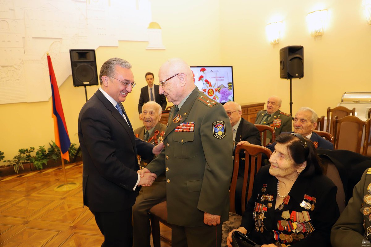 MFAofArmenia's tweet image. FM @ZMnatsakanyan: "The invaluable experience of unity and mutual assistance obliges us to hold together the bonds of friendship and continue our common efforts aimed at ensuring peace and security, well-being and prosperity of our peoples."