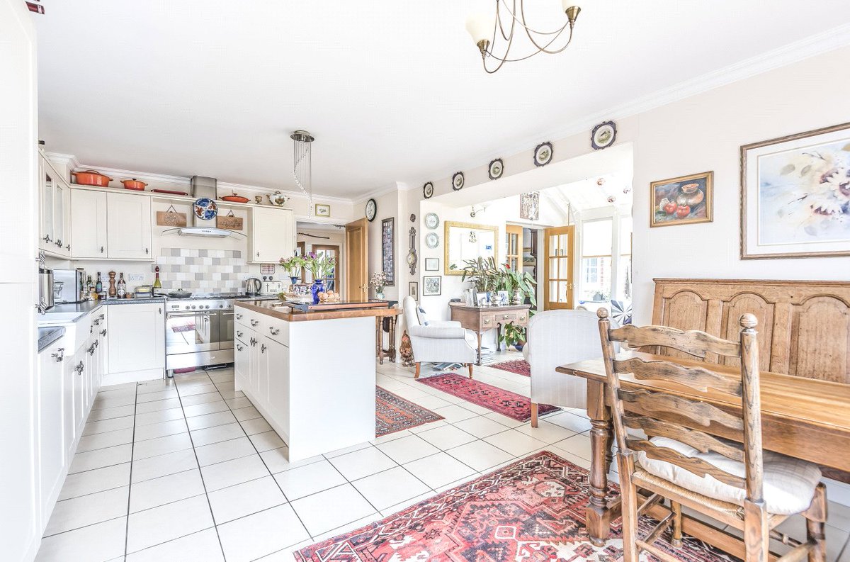 Richard James tweet media