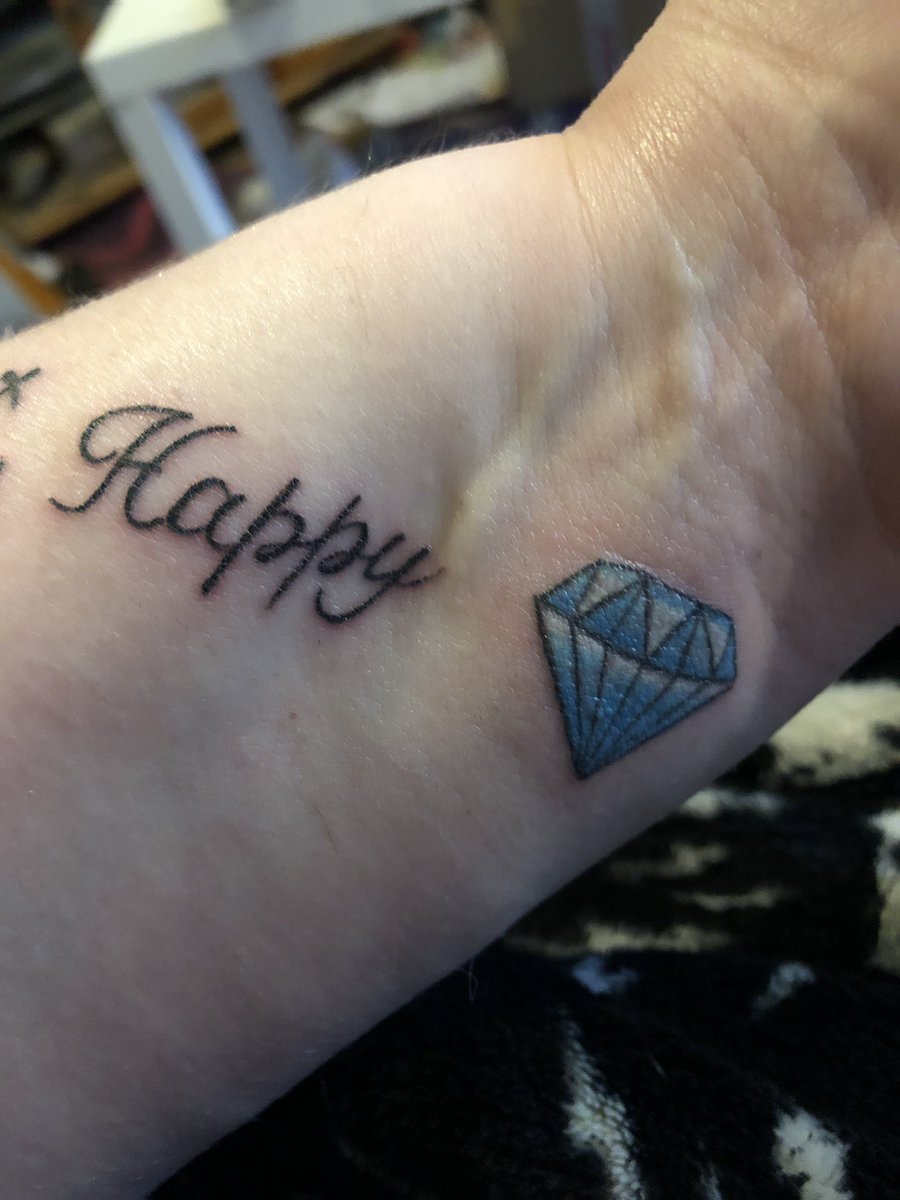 Huliasgem's tweet photo. I did it. Got my @juliamichaels inspired tattoo today &amp; I love it so much. Daisy because I think it’s a happy flower. Anxiety for the song/lyrics &amp; because I suffer with it a lot. The “I” as a semi colon for mental health awareness. Inner monologue for the album + https://t.co/LMACfU2dmF