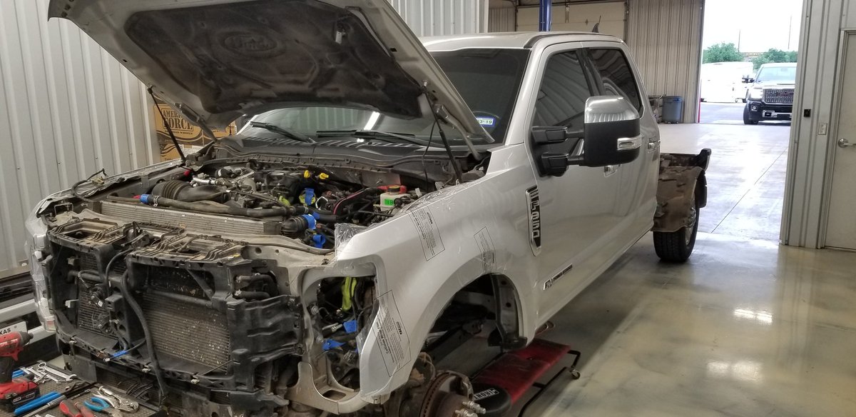Always start your build off clean. Then it's okay to make a  mess. Stay tuned 🤔 #cteverywhere #custom #ford #powerstroke #Platinum