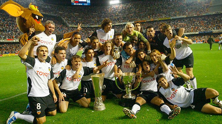 MPlusDeportes's tweet photo. Licencia para soñar.
Mestalla, lista Para otra cita europea con la historia. #EuropaLeagueMLC https://t.co/LWLdMqXigW