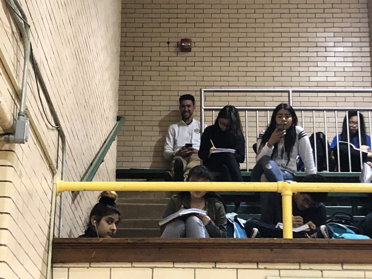 CoachLoGalbo's tweet image. Proud moment!  Former player and current assistant coach in the building subbing!  #LaneWay #GoLaneGo