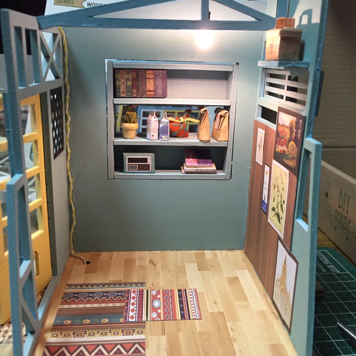 パレットプラザ弘前イトーヨーカドー店 つくるんです この壁を こうして こう ミニチュアハウス 木の小屋 ロボタイム パレットプラザ はめ込み型収納 T Co 25juuoodyb Twitter