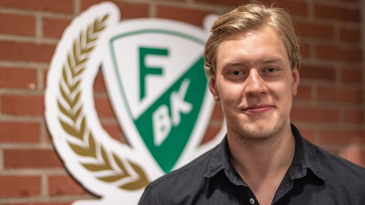 farjestad_bk's tweet photo. – Magkänslan avgjorde, säger @victorejdsell som nu är tillbaka i Färjestad BK. https://t.co/S2MbIvhKkz #fbkse https://t.co/pUKY4ljYDo