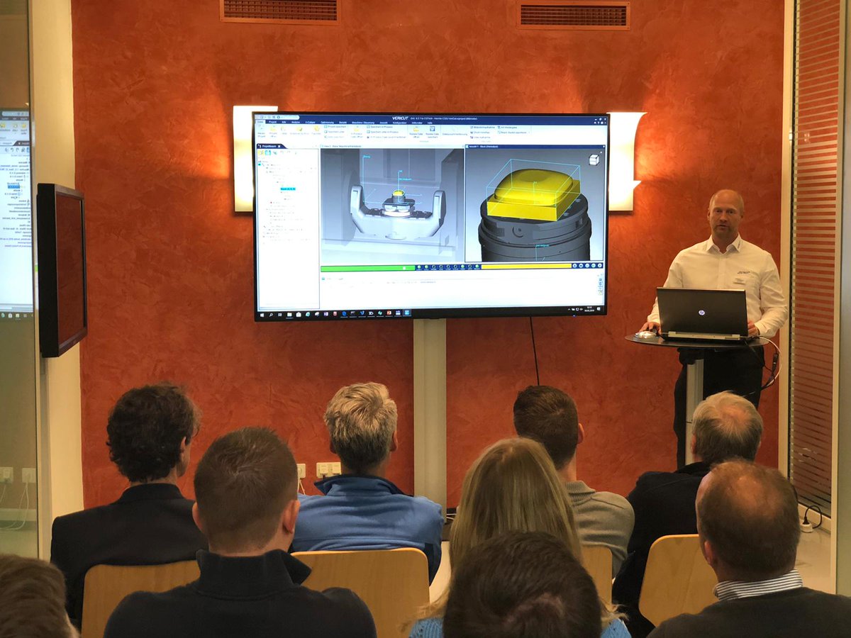 VERICUT_CGTech's tweet image. Busy daily workshops during the Hermle Open House in Germany this week #VERICUT #CNCsimulation #Hermle #manufacturing