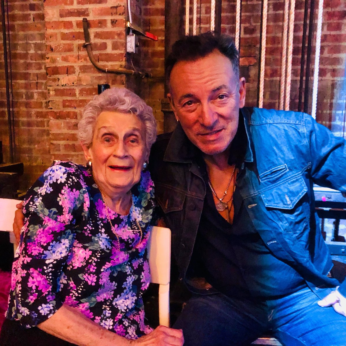 Well it finally happened! As I always say, “You Never Know”.
<a href="/mpslater/">Mitch Slater</a> <a href="/Moments_Later/">Jeffrey Slater</a> @dianebedrin <a href="/georgiahslater/">Georgia Slater</a> @larrison_slats <a href="/fannyslater/">Fanny Slater</a>  <a href="/jbedrin/">Jaime</a> <a href="/Slater81/">Sarah Slater</a> <a href="/lesliedickstein/">Leslie Dickstein</a> <a href="/scottdodd/">Scott Dodd</a>