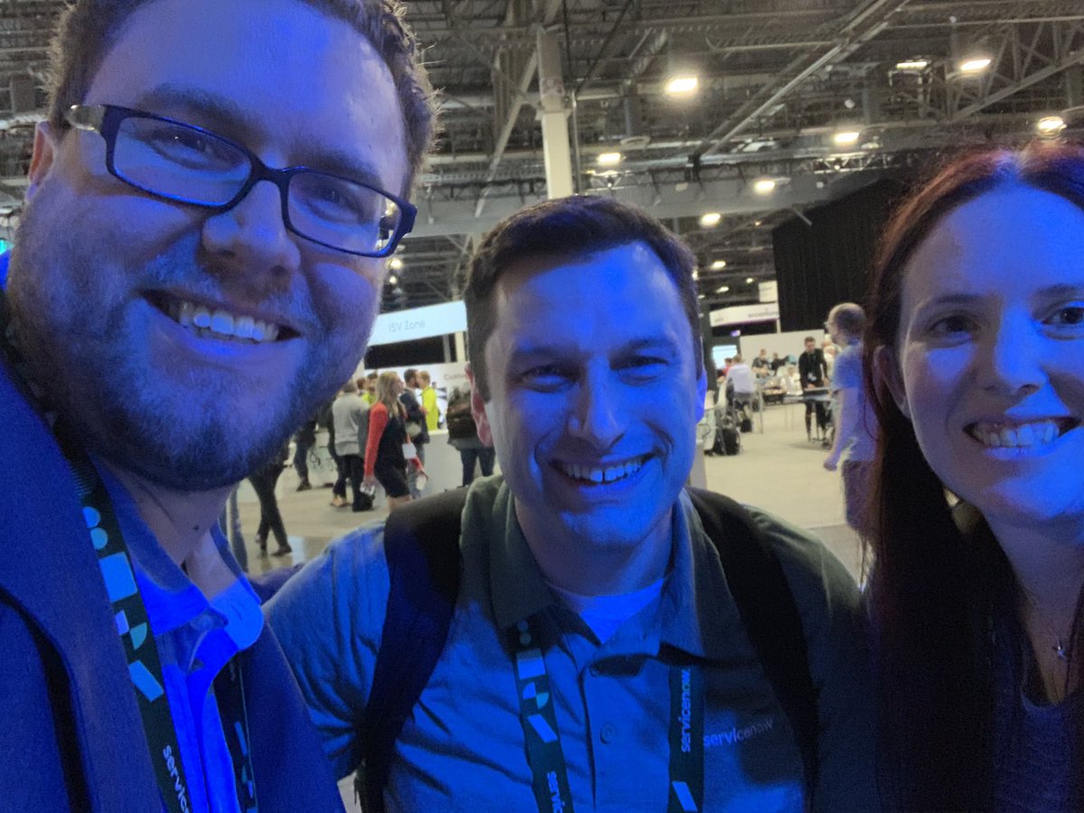 phxdev's tweet photo. #Know19Games
These are my friends @sncben and @Techielikeagirl. https://t.co/pm0v6qPnR9