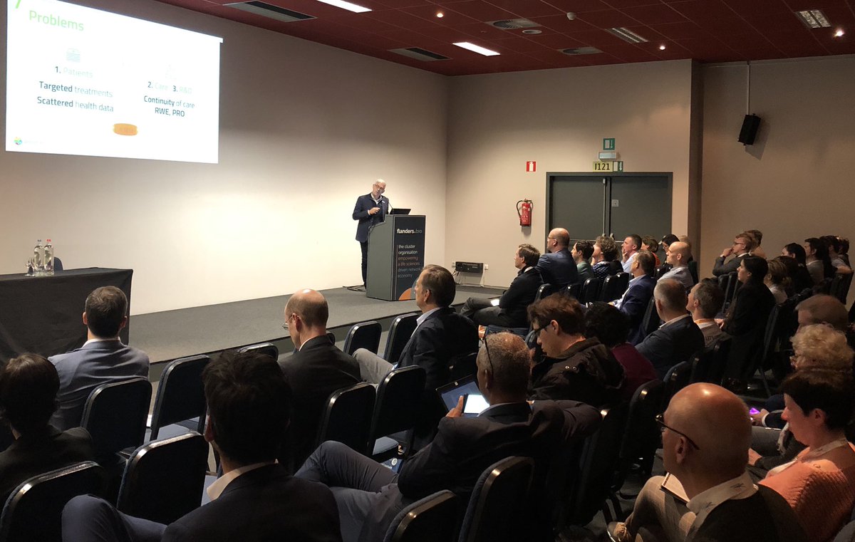andaman7's tweet photo. From cancer survivor to #digitalhealth entrepreneur! @VincentKeunen is presenting a pitch at @flandersbio #KFG2019 on how his #JLABS resident company @andaman7 empowers patients through technology! #KnowledgeForGrowth #CONNECTsession Pics credits @JLABS ๐ https://t.co/wKX3ZwQATY