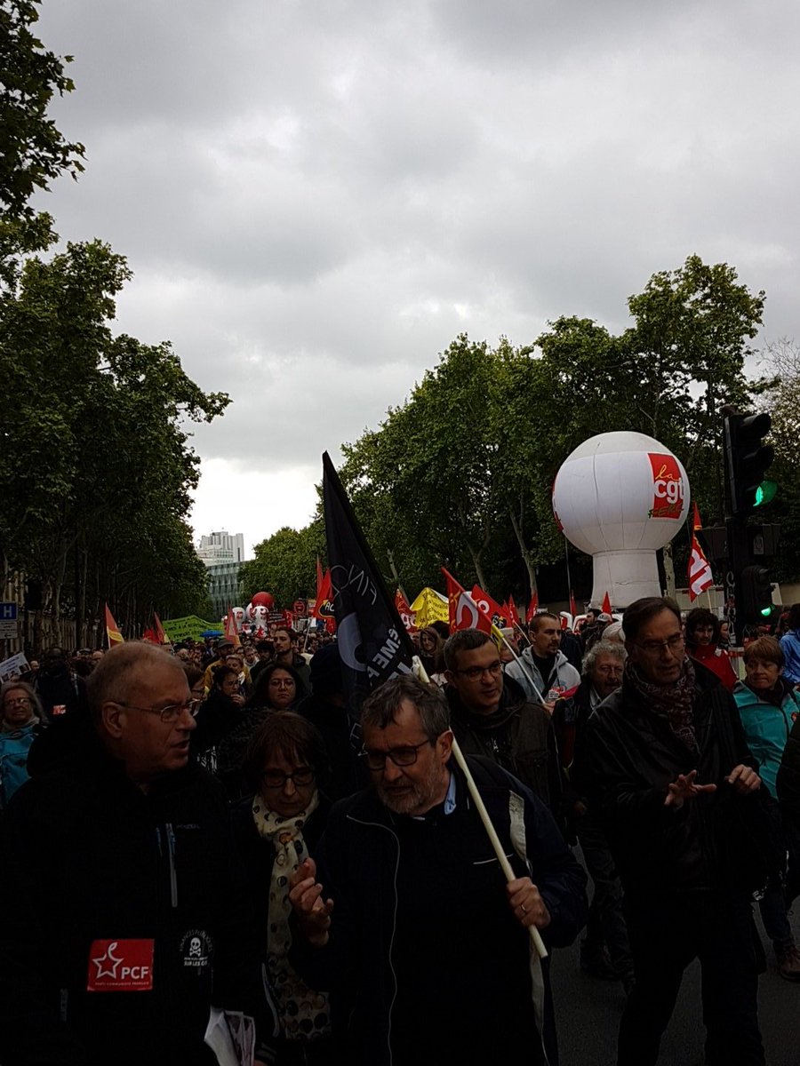 #9mai manifestation a Paris nombreuses et nombreux pour les #ServicesPublics et la #FonctionPublique mobilise.es !