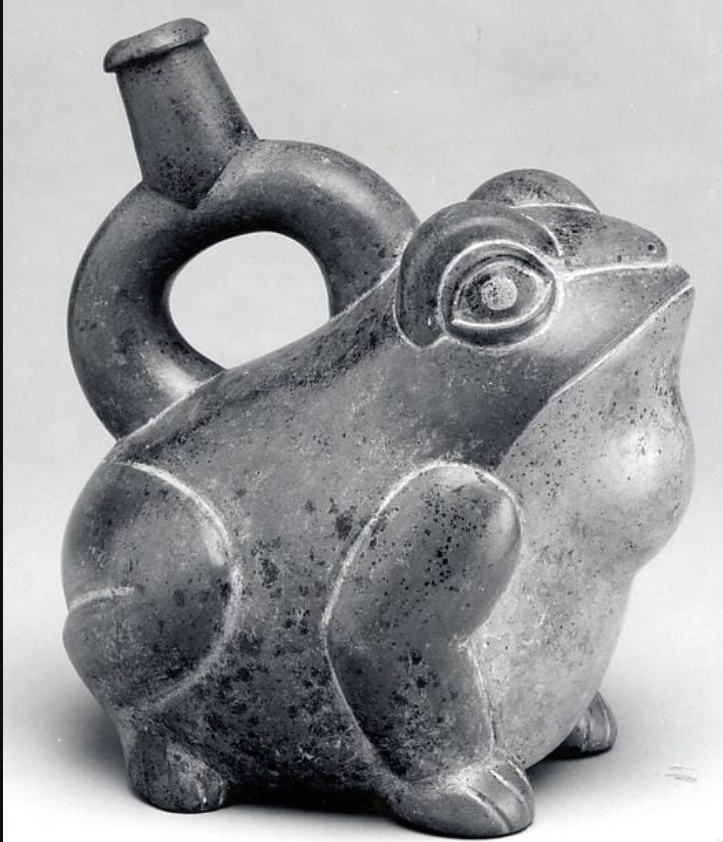 ResearchEngager's tweet photo. How are frogs and fertility related? @hannahbpage leaped right into the @GrantMuseum and @PetrieMuseEgypt collections to find out. #BlogAwards https://t.co/2zoOVWRwB4 https://t.co/lzq2nW4cPx