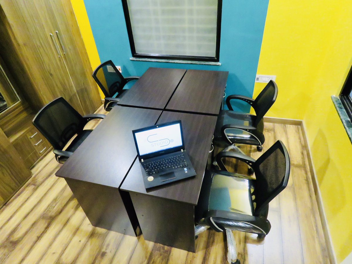 StintStudio's tweet photo. Private 4 Seater #Cabin
Bookings open at KT nagar #Nagpur #workplace #room #oyo #airbnb #stintstudio #ktnagar #coworking #freelancer #startup #entrepreneur #corporate #government #outsourcing #socent #network #collaborate #communicate #digitalnomad  #cafe #workfromanywhere https://t.co/t6DlELJX5n