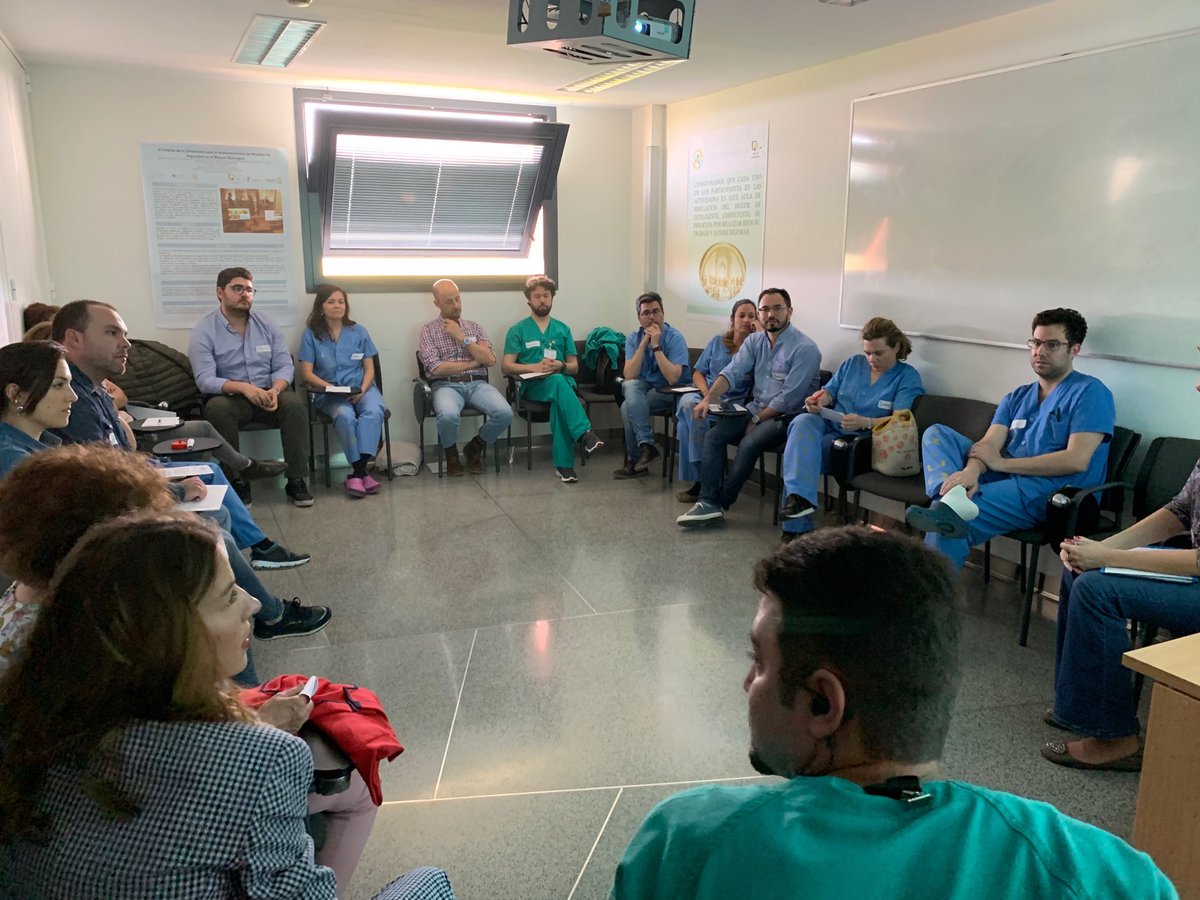 fjredondocalvo1's tweet photo. Nuevos talleres vivenciales en torno a la seguridad en el Centro de ⁦@Simu_HGUCR⁩ Seguimos trabajando por mejorar la seguridad tanto del paciente como del profesional que le atiende. Gracias por vuestra confianza ⁦@SanidadCLM⁩ ⁦@SanidadCR⁩ ⁦@Simu_HGUCR⁩ https://t.co/wJrPNn9Hzb