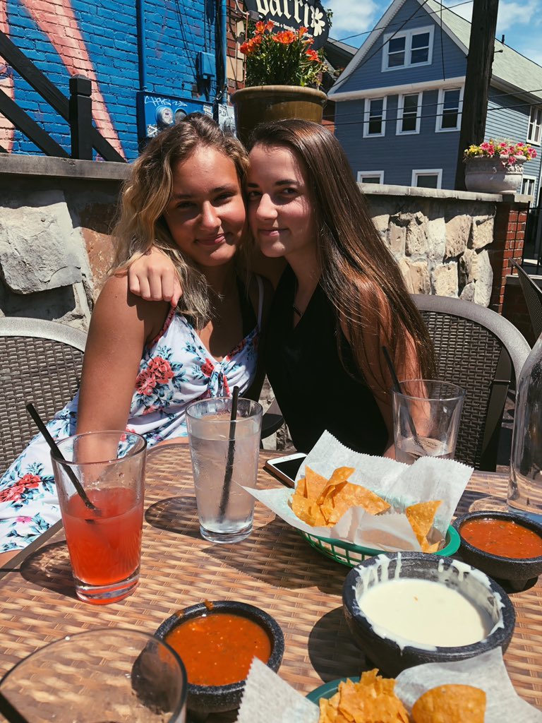 maddie_kurtzz's tweet photo. HAPPY BIRTHDAY!!!!!! hope u have a great day🥳 thanks for being my bestie💓💓i love uuuuu #laxbro #prom https://t.co/rXMTDFd0fA