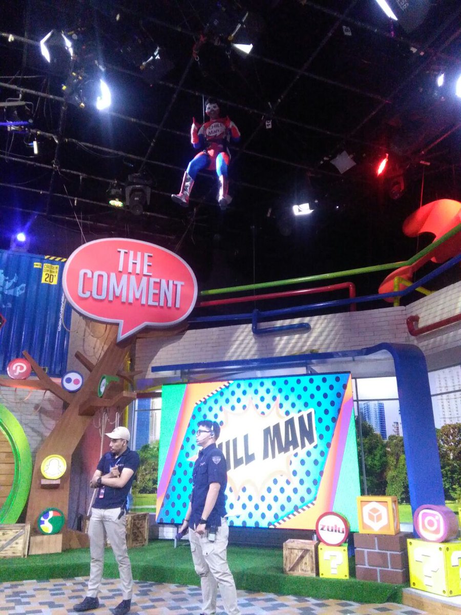 DustinGeinbee's tweet image. Leminih 23.00 WIB dengan Diva/Sinden Legend #TheComment_NET #netmediatama ~~