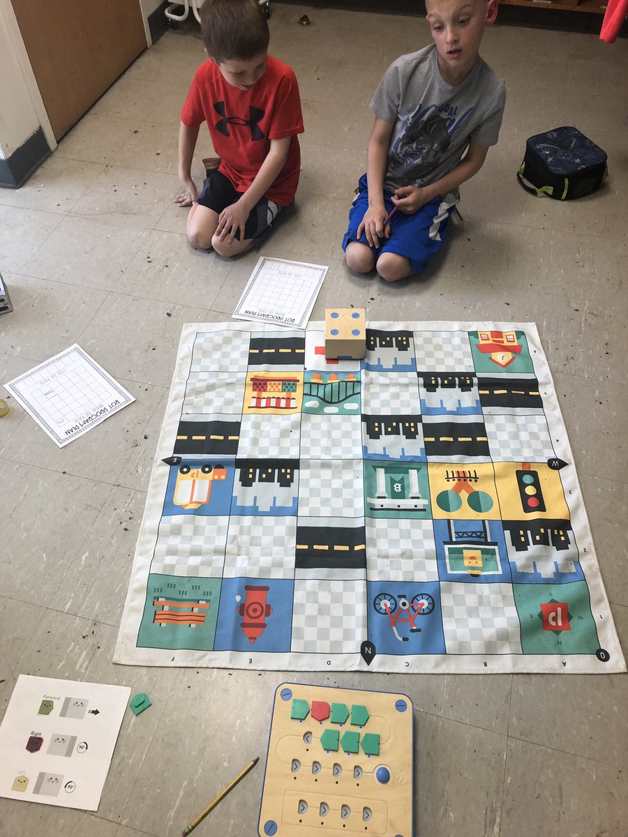 Laura Bernstein tweet media