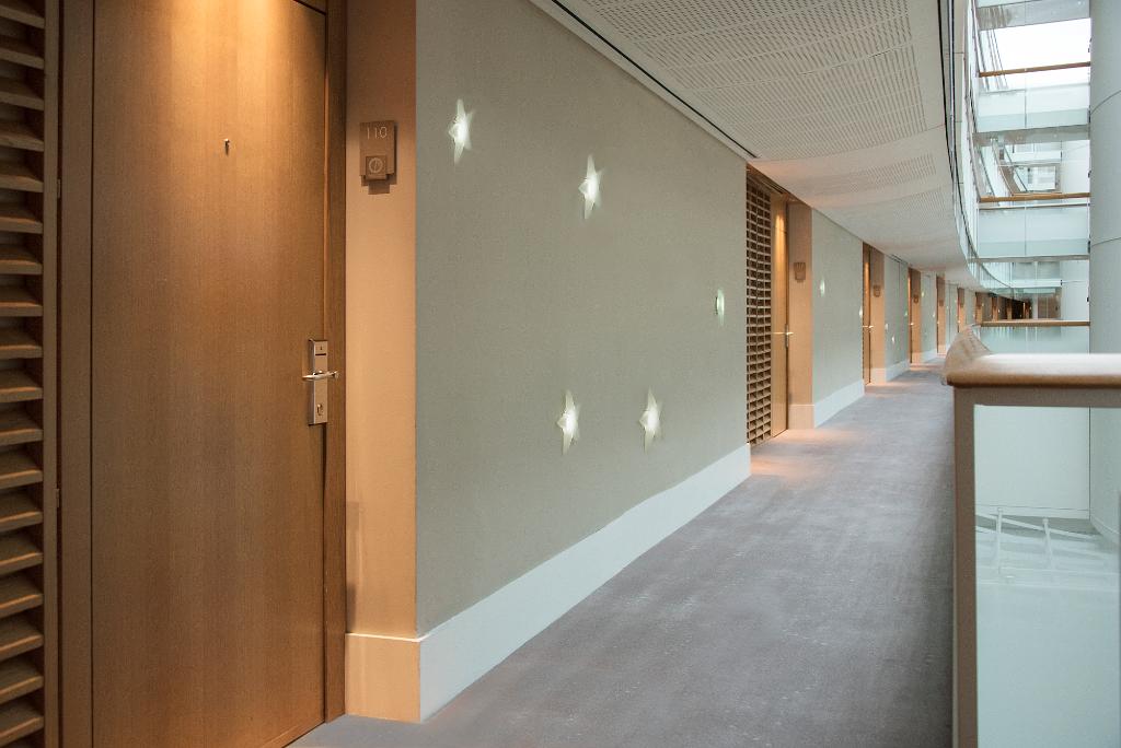 SheratonParis's tweet photo. Nos chambres sont parfaitement insonorisées pour votre plus grand confort. Bonne nuit… ⭐
--
Our rooms are perfectly soundproofed for your comfort. Good night…⭐
#sheratonParis #Airport #Travel #Corridor #Stars #Rooms https://t.co/XkUNtXLOHF