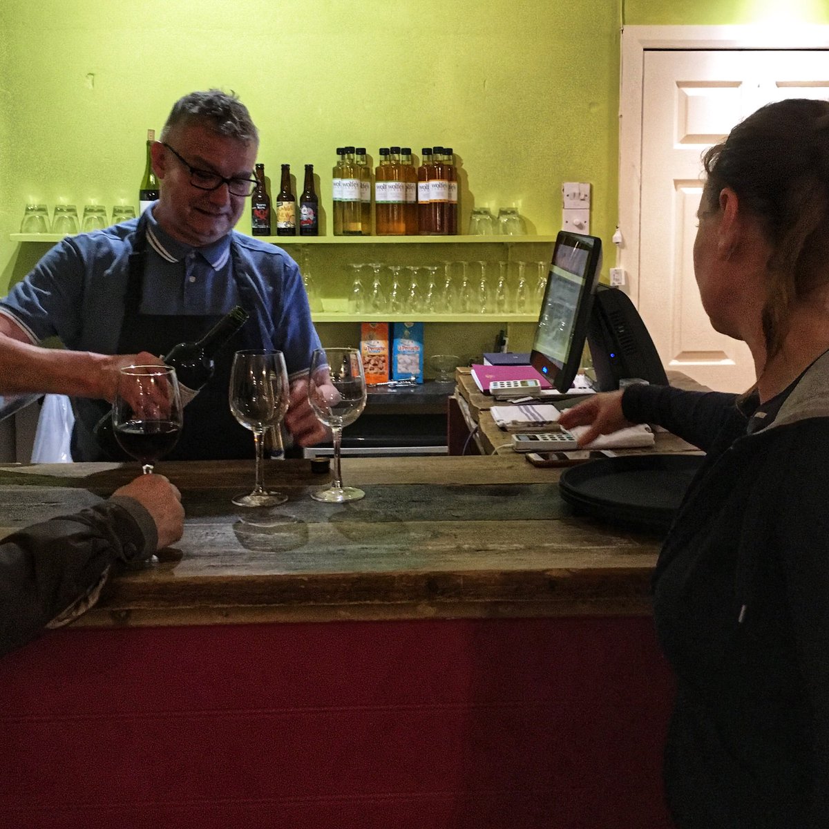 feastwithbron's tweet photo. New wine bar @ 48 Brixton Road - great list, ⁦@wolfesShrubs⁩ and lovely cheese and charcuterie plates - good to be local #drinkwell https://t.co/wxeSeQSUGE