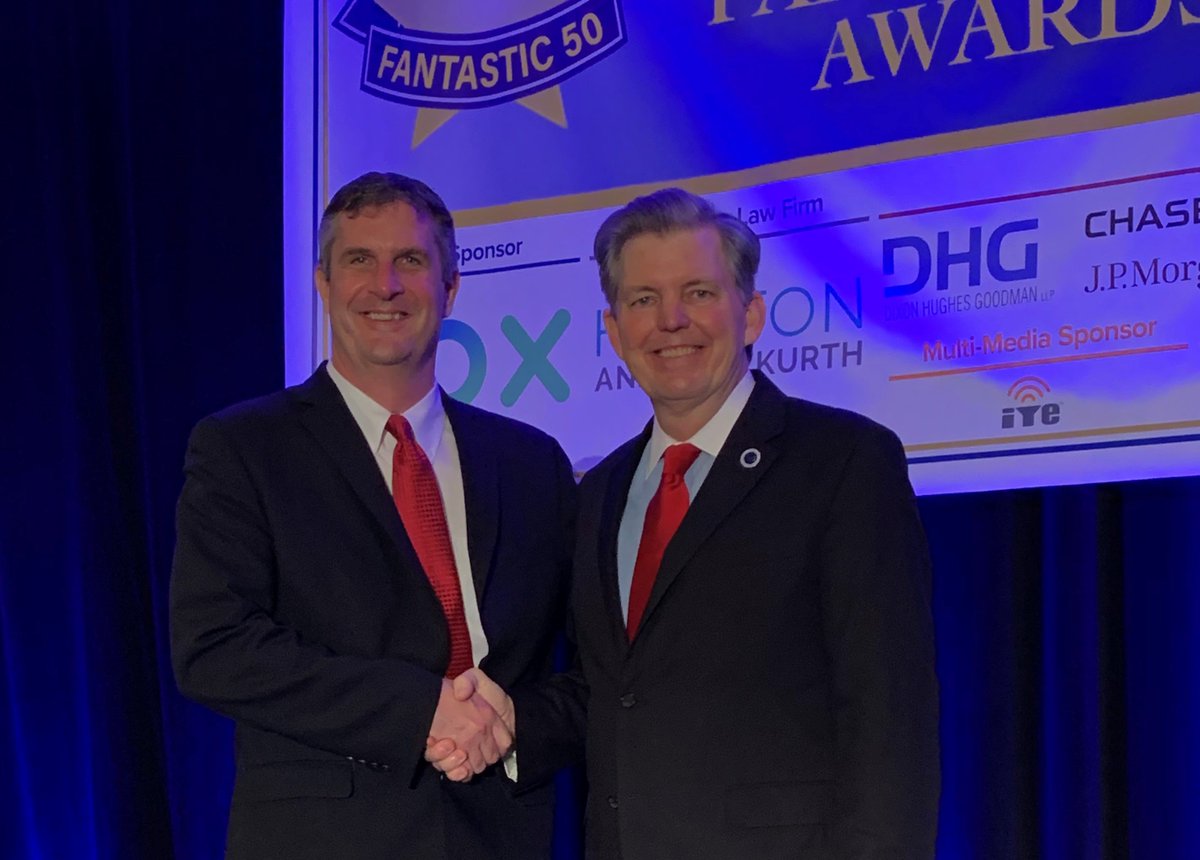 Deltek's tweet photo. .@ChamberSolution names Deltek the preferred #SMB government contracting software for chamber members in the Commonwealth of Virginia! Read today’s press release: https://t.co/7LSGTLHOB4 
#TeamDeltek #DeltekProjectNation #SmallBusinessWeek https://t.co/JmqJZootMS