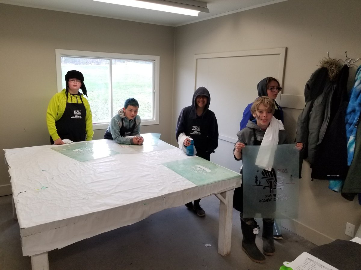 MrHarding25's tweet photo. Making our own Muskoka shirts at the art station! @muskokawoods https://t.co/LZGxTk0B7n