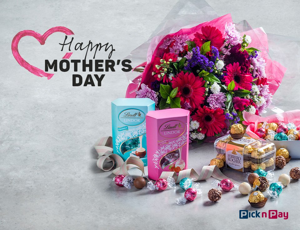 PicknPay's tweet photo. From the first scraped knee to helping us file our taxes, our moms have always been there for us. Thanks, mom – we couldn’t do it without you. 💕 https://t.co/1ezoW0a4Pj