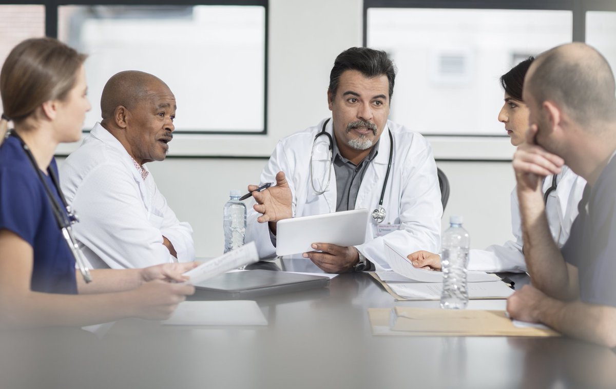 bloodsugarcoach's tweet photo. OK. This is scary.A study on #burnout in the #workplace shows that nearly one in two physicians feels emotional exhaustion or regret about their choice of https://t.co/pjPVtA09r8 wonder we don't the care we deserve. Get them some #Teamlawless #coaching https://t.co/vWCI7XqpVF https://t.co/8QijSxVWC4