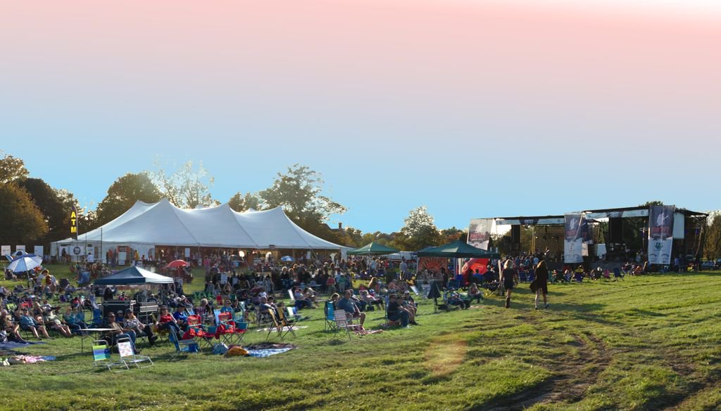 There is nothing better than listening to live music alongside a body of water while dancing in the summer sunshine!  🌝☀️🎧

Plan it now - Fortify Fest, August 10th at Fort DuPont. 
Lineup and tickets here 👉 FortifyFest.com

#netde