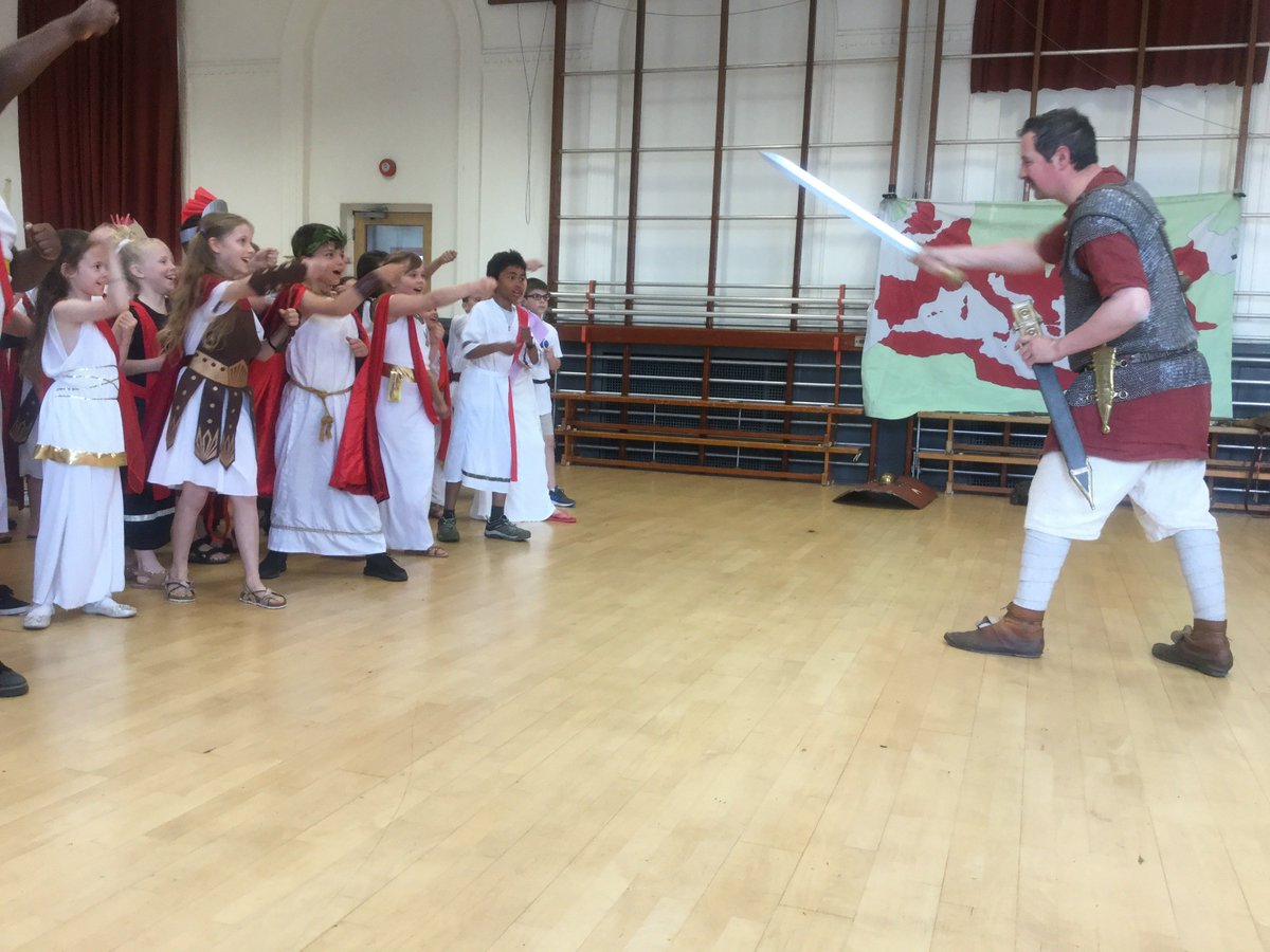 Year 4 had a fantastic Roman Day with Mike from Portals to the Past, <a href="/historyinschool/">Portals To The Past</a> on Tuesday. We learned so much and the children were amazing! Thank you to the parents/carers for all of your support putting together costumes! <a href="/Whyteleafe_sch/">Whyteleafe School</a>