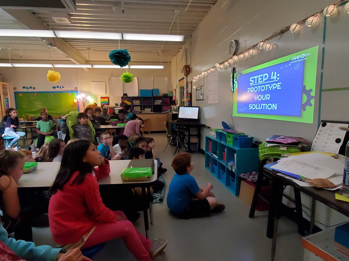 gscsreid's tweet photo. Ms. Reid's 3rd grade class @beaverbrookgscs has their engineering gears turning thanks to @GeorgiaTech #InventionLive and all of the awesome guests. https://t.co/RMpnoVjnUZ
