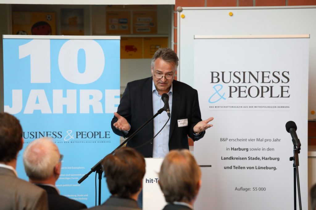 Zehn Jahre BUSINESS &amp; PEOPLE: Lüneburg trifft Harburg trifft Stade – Erster „B&amp;P-Infomarket“ mit 120 Gästen. Das Video und alle Fotos: bit.ly/2H6Q4QU