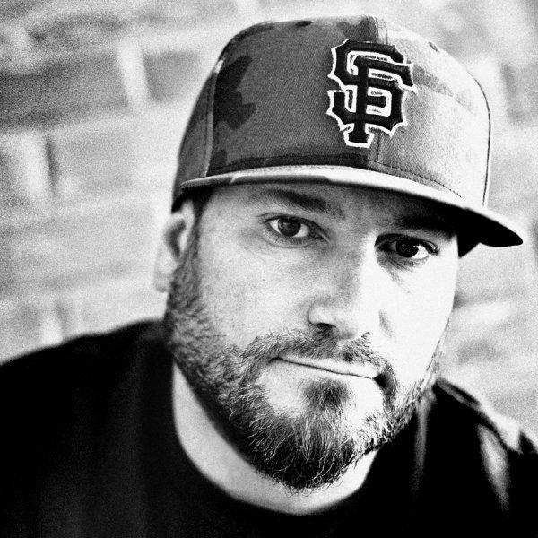 🚀 This week's Ones to Watch goes to DJ &amp; Producer <a href="/Jarred_Gallo/">Jarred Gallo</a>  His latest release 'Free Your Soul' is out tomorrow on <a href="/InStereoLA/">InStereo Recordings</a>  His productions have gone strength to strength, releasing on <a href="/saltedmusic/">Salted Music</a> | <a href="/GuesthouseMusic/">Guesthouse Music</a> | <a href="/NERVOUSRECORDS/">Nervous Records</a> &amp; more!

bit.ly/Jarred-Gallo-O…