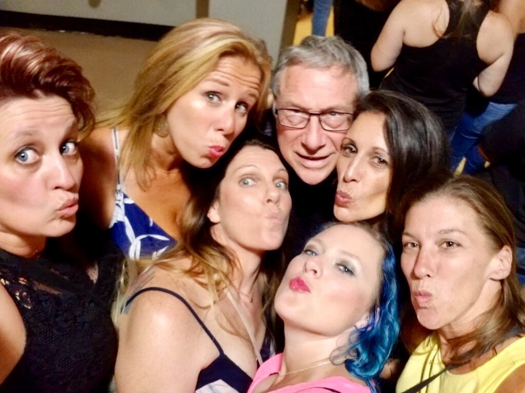 Tammi_inCO's tweet photo. @Nay4Tay It seems to me this would be a #BlameKevin moment! ๐คฃ๐@Laurie75Latham @heatherleigh73 @Jen_Wooley @mcdf1977 #DontStopGetItGetIt #FUCKIT #WereDoingItLive #Squad #LetsGoBack https://t.co/Q0VEg6ElSb