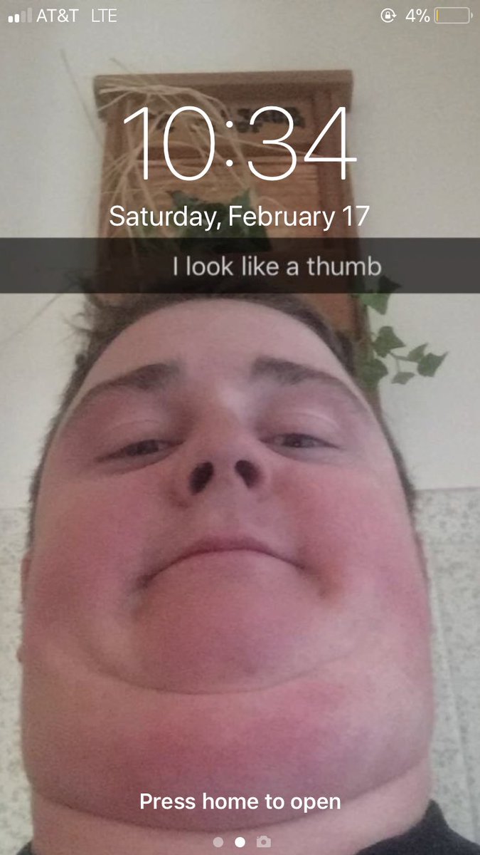 BrendleG7's tweet photo. Happy 21st @D_Anderson58!!!! Thanks for always being down for a good time🍺 https://t.co/DJcMumJo3c