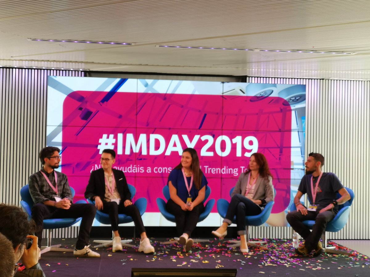 dumbelen's tweet photo. Última mesa "Influencers, así lo vivimos así lo contamos" ✨ #IMDAY2019 #Barcelona https://t.co/YQTBZVuMsI