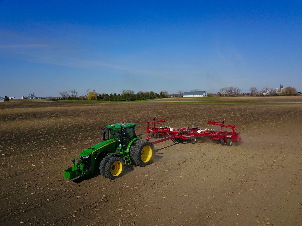YostFarmInc's tweet image. Got in a little field action earlier this week for the first time. #wetspring