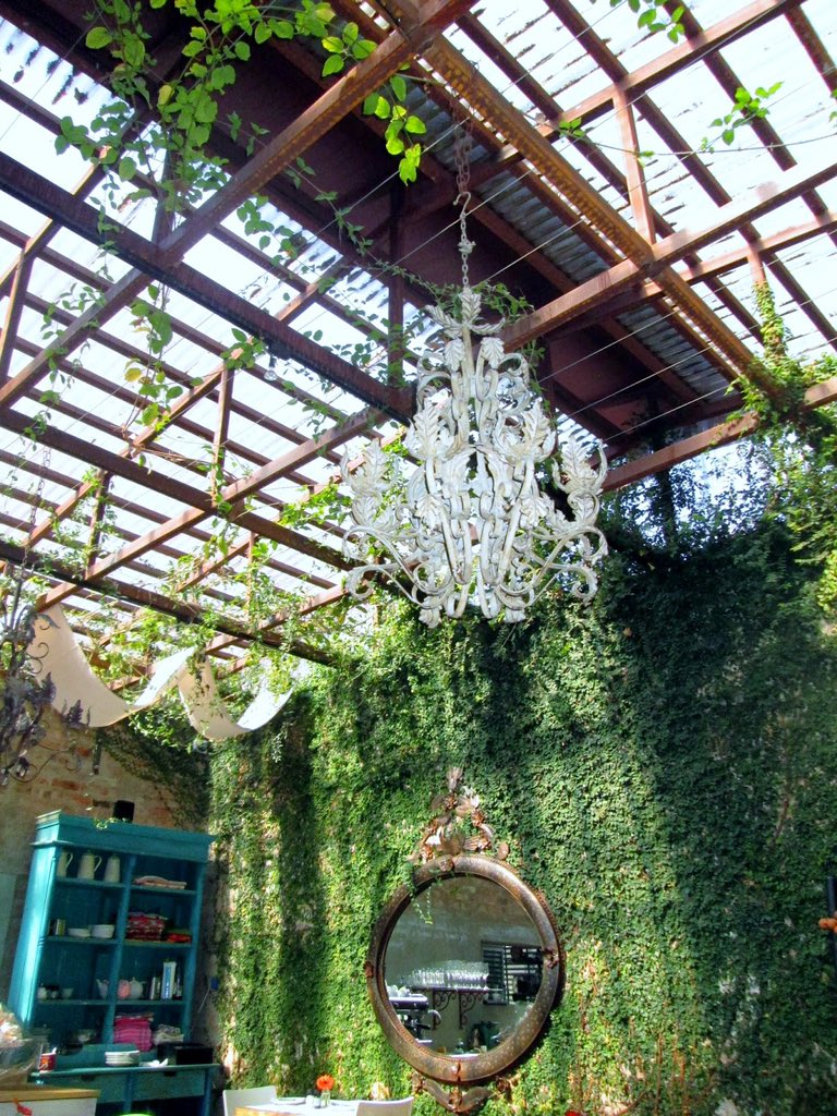 GabriellasTea's tweet image. Sunday treats @GabriellasTea