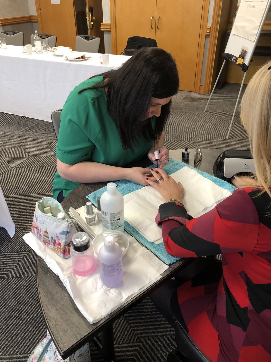 Talk about maximising and utilising time...more great examples this month of ladies tagging on 1-2-1 meetings before & after our monthly meetings across the region ! Today we’ve even had beauty treatments booked in after the meeting! Where else can you get that ?! 😂 #business