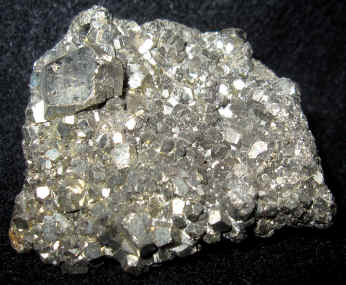 magickcrystl's tweet photo. Iron Pyrite, also known as "Fool's Gold," strengthens willpower and promotes positive thinking.  It is an excellent energy shield that blocks negative energy to overcome inertia and feelings of inadequacy. #crystalhealing #healingcrystals #healingstones https://t.co/ydqsQlLmZJ