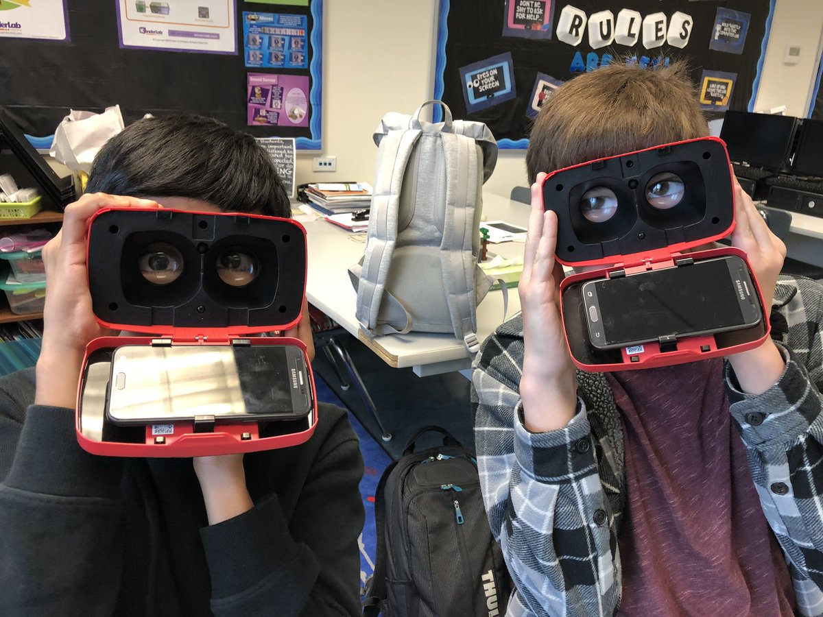 tuckahoetech's tweet photo. VR Fun today! Learning more about WWII @TuckahoeCSD https://t.co/CXXCIKUa54