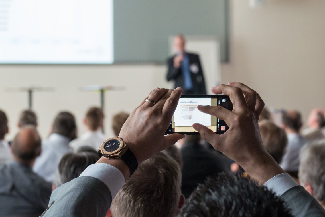 Viability_ZHAW's tweet photo. Prof. Dr. Franz @roeoesli im Interview mit Computerworld als Ausblick auf die LAS-Konferenz von @swissICT vom 21. und 22. Mai, wo sich die Lean-, Agile- und Scrum-Szene trifft: https://t.co/gz7CY87vLd
#lean #agile #ZHAW https://t.co/O8B7cS0z3p