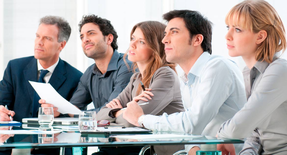 PEC_Madrid's tweet photo. Si eres un empresario y necesitas que tus empleados mejoren su productividad a través de la apertura de nuevos mercados, el Programa Plata de PEC es una opción única para la consecución de tus objetivos.
#aprenderidiomas #empresas #programaplata
https://t.co/rbJ66sOVNp https://t.co/M8wcBMm5Bk